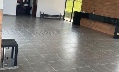 Terreno en Venta Valle Imperial.	$2,520,000