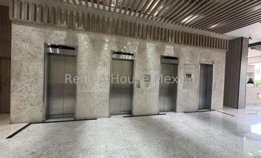 25-913 Venta Oficina Plaza Galería, I H