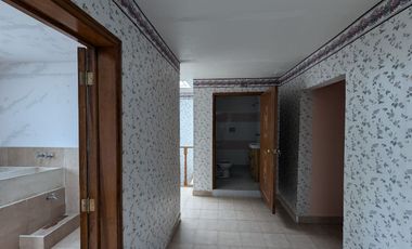 Casa con estacionamiento en Venta Ocampo Gto