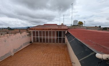 Casa con estacionamiento en Venta Ocampo Gto