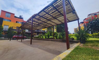 VENDO CASA DE 4 PISOS PUERTA DE HIERRO ATE