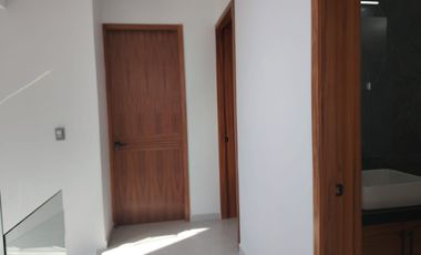 Casa en Venta Senderos Monte Verde en Esquina con Roof Top en Coto con Alberca