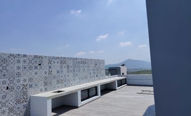 Casa en Venta Senderos Monte Verde en Esquina con Roof Top en Coto con Alberca