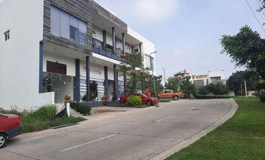 Casa en Venta Senderos Monte Verde en Esquina con Roof Top en Coto con Alberca