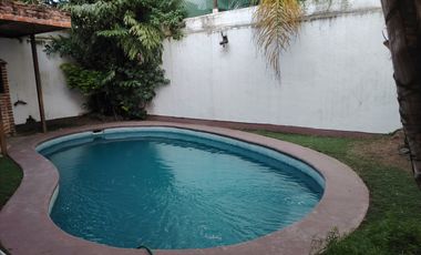 CASA EN VENTA EN CIUDAD DEL SOL, IDEAL REMODELAR U OFICINAS