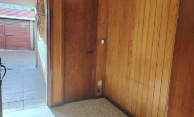 CASA EN VENTA EN CIUDAD DEL SOL, IDEAL REMODELAR U OFICINAS