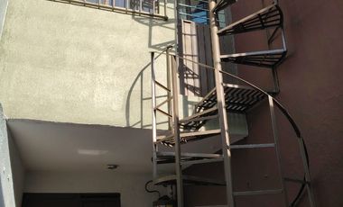 CASA EN VENTA EN CIUDAD DEL SOL, IDEAL REMODELAR U OFICINAS