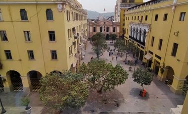 🎯 Se alquila Loft frente a la plaza de Armas de Lima  👀