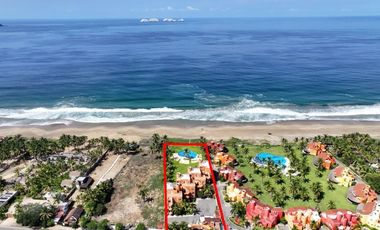 Venta de preciosa Villa en Playa Blanca, Zihuatanejo, Gro. Frente al mar. Complejo exclusivo de lujo