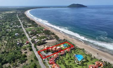 Venta de preciosa Villa en Playa Blanca, Zihuatanejo, Gro. Frente al mar. Complejo exclusivo de lujo