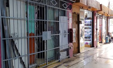 Venta De Local Comercial Ovalo Higuereta En Surco