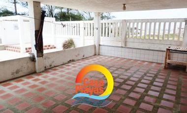 Venta de Remate Casa Grande en Playas con Vista Al Mar, Via a Data Posorja