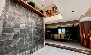 CASA DE LUJO EN VENTA, FRACC EL MANANTIAL