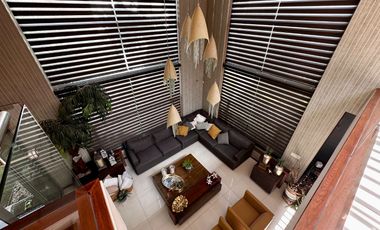 CASA DE LUJO EN VENTA, FRACC EL MANANTIAL