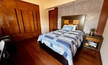 CASA DE LUJO EN VENTA, FRACC EL MANANTIAL