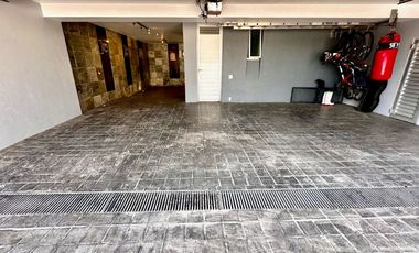 CASA DE LUJO EN VENTA, FRACC EL MANANTIAL