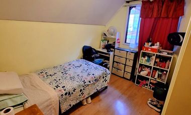 A Pasos De Estación Metro Escuela Agricola