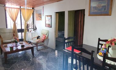 El Abanico / Casa De Piedra