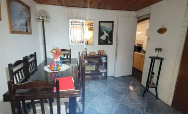 El Abanico / Casa De Piedra