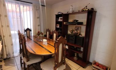 A Pasos De Estación Metro Elisa Correa