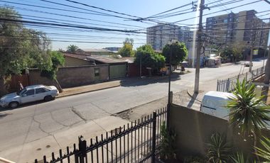 A Pasos De Estación Metro Elisa Correa