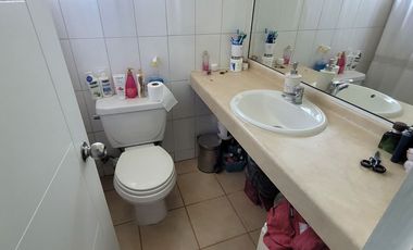 A Pasos De Estación Metro Elisa Correa