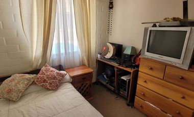 A Pasos De Estación Metro Elisa Correa