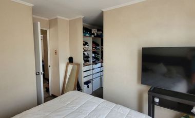 A Pasos De Estación Metro Elisa Correa