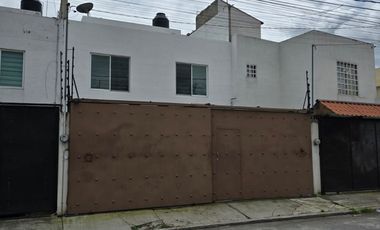 CASA EN VENTA EN MEXICALTZINGO, EDOMEX