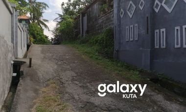 DIJUAL RUKOS 2O KAMAR 2 LANTAI DEBES DELOD PEKEN TABANAN, BALI