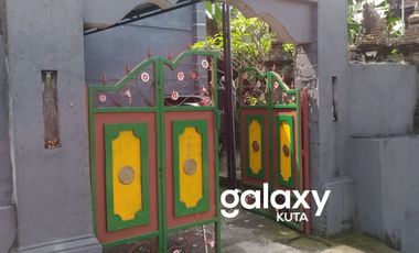 DIJUAL RUKOS 2O KAMAR 2 LANTAI DEBES DELOD PEKEN TABANAN, BALI