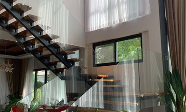 Modern 4-Bedroom House & Lot in Silang