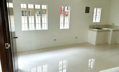 Half Duplex PreSelling House in Calamba, Laguna