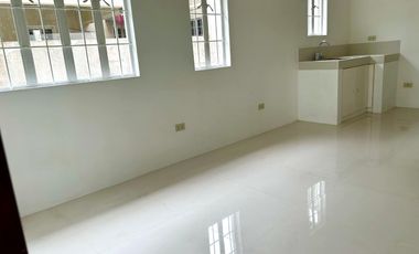Half Duplex PreSelling House in Calamba, Laguna