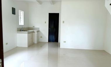 Half Duplex PreSelling House in Calamba, Laguna