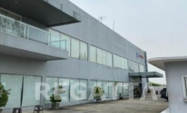 Di Jual Pabrik warehouse include Office Furniture di Delta Silicon 8, Bebas Banjir, Kondisi bagus dan Strategis