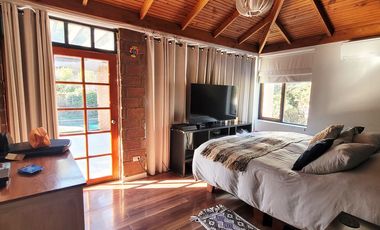 Casa en Venta en CASA EN COMUNIDAD CASTILLO VELASCO/FULL EQUIPADA/LAS CONDES