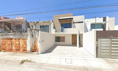 Casa En Venta De Rec. Bancaria En Puerta Del Sol, Xalisco, Nay. Adhh