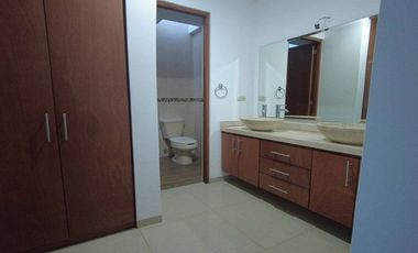 CASA EN VENTA EN BOSQUE SERENO AGUASCALIENTES PONIENTE