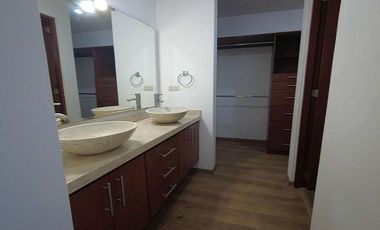 CASA EN VENTA EN RESIDENCIAL BOSQUE SERENO AGUASCALIENTES PONIENTE