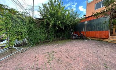 VENTA DE CASA CON 3 LOCALES EN LOMAS DE TZOMPANTLE CUERNAVACA CAS_4971 CUE/DL
