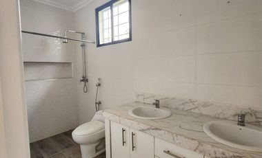 Via a la Costa, Alquilo Casa de Oportunidad