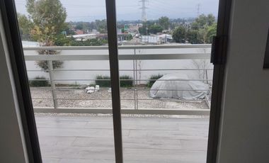 CASA EN BELLAVISTA,  LOMITA 3