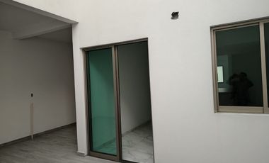 CASA EN BELLAVISTA,  LOMITA 3