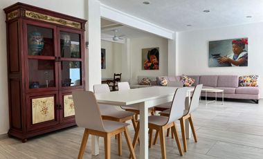 Casa con jardín y alberca privada, en venta, Playacar Fase II, Playa del Carmen.
