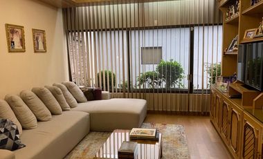 VENTA BONITA CASA 4 RECAMARAS Y JARDIN EN BOSQUES DE LAS LOMAS