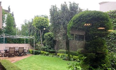 VENTA BONITA CASA 4 RECAMARAS Y JARDIN EN BOSQUES DE LAS LOMAS