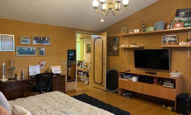 VENTA BONITA CASA 4 RECAMARAS Y JARDIN EN BOSQUES DE LAS LOMAS