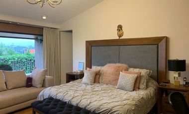 VENTA BONITA CASA 4 RECAMARAS Y JARDIN EN BOSQUES DE LAS LOMAS
