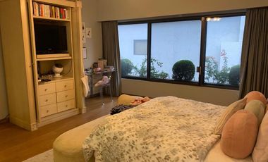 VENTA BONITA CASA 4 RECAMARAS Y JARDIN EN BOSQUES DE LAS LOMAS
